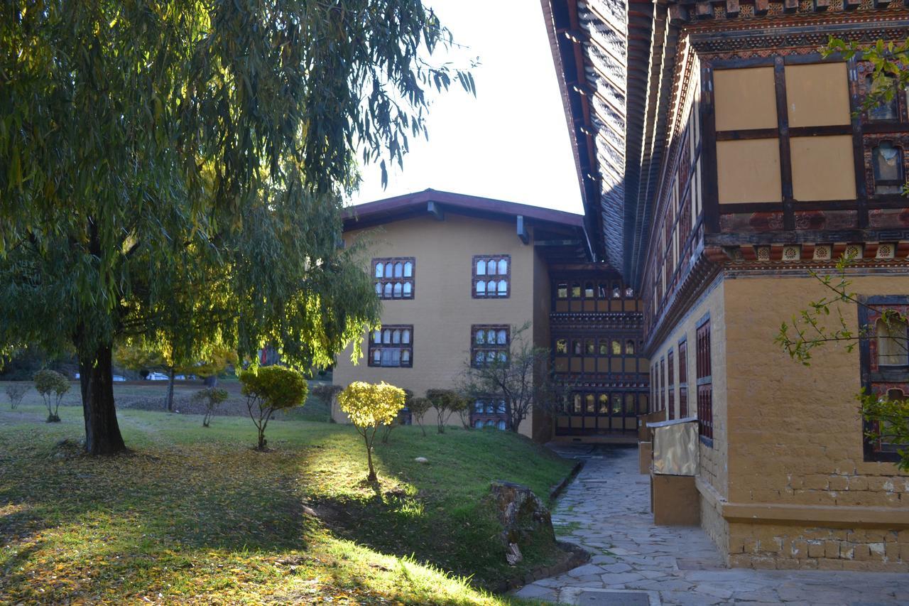 Hotel Olathang Паро Екстер'єр фото